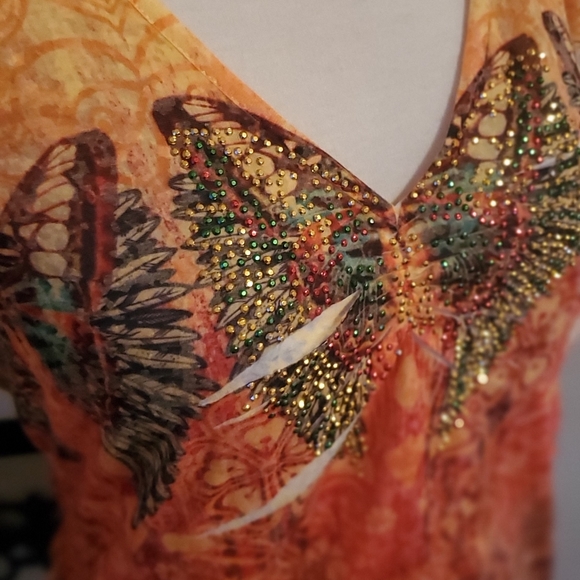 Live and Let Live Butterfly Shirt - Picture 2 of 4